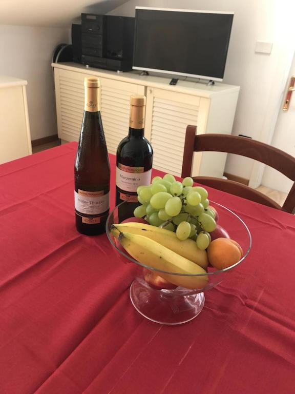 Casa Filippo Large 3 Room Apartment, Close To The Beach, Free Wifi Internet Riva del Garda Exterior foto